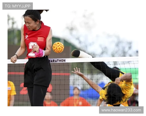 世界藤球赛倒勾射门的瞬间美学分析